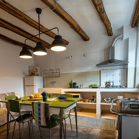 Fiordaliso アパート